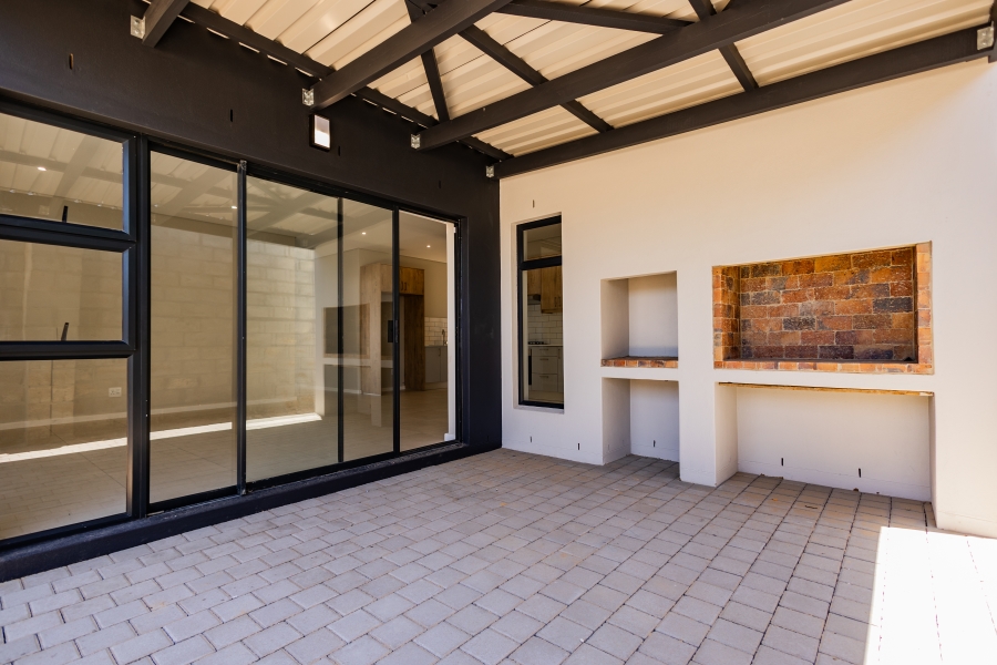 3 Bedroom Property for Sale in Haasendal Western Cape